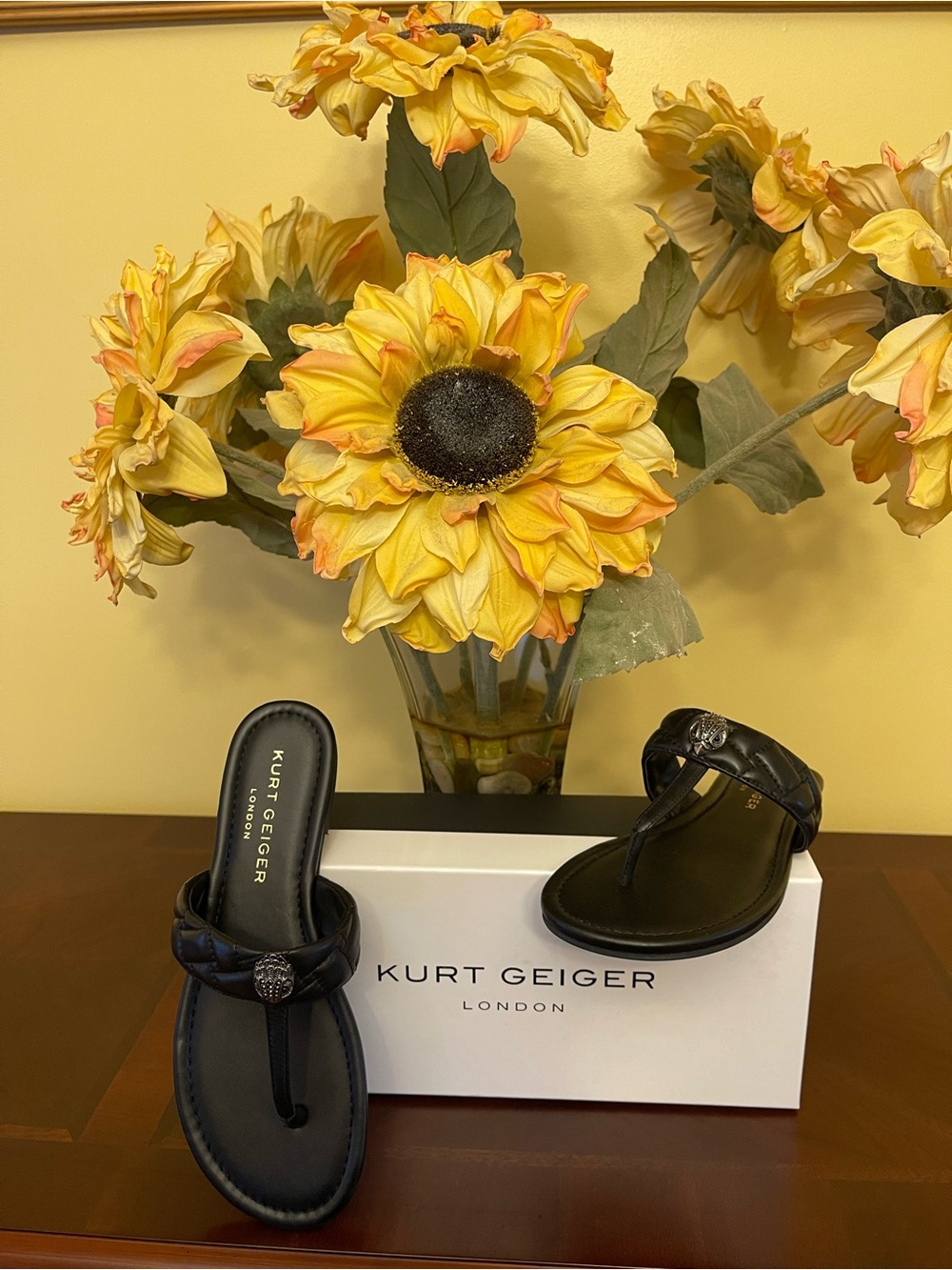New, Kurt Geiger Black Quilted Leather Thong Sandals with Silver Emblem